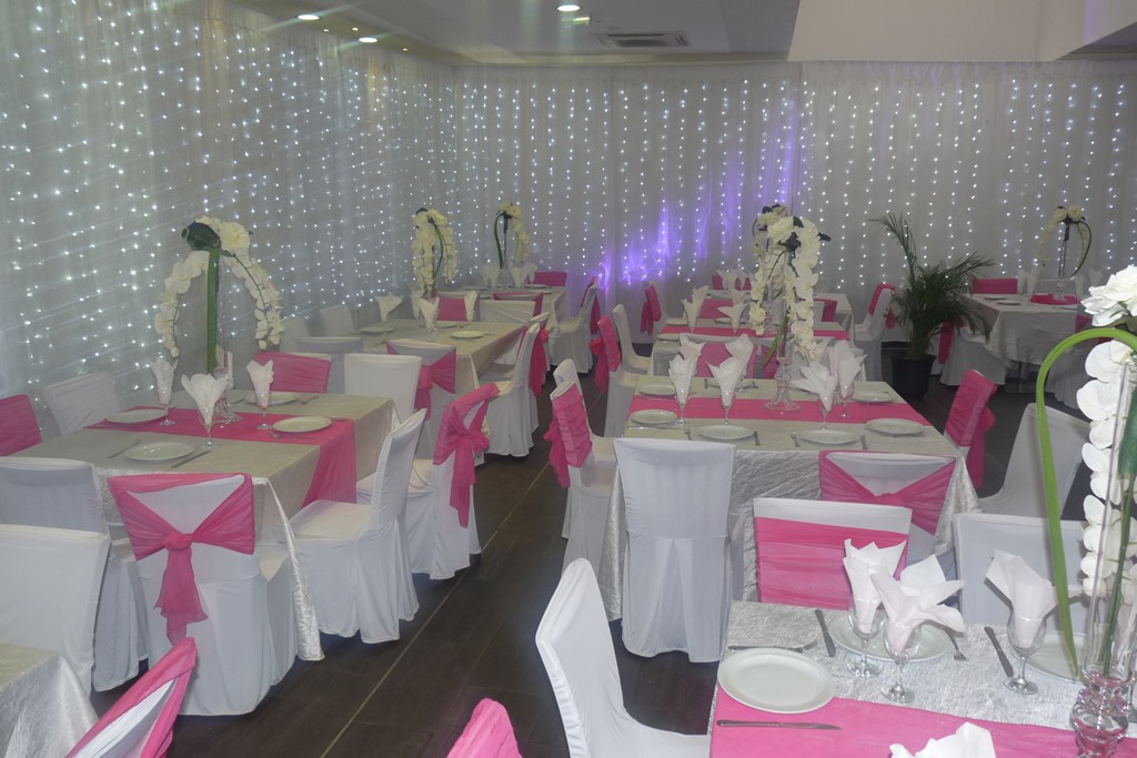 Enova, Salle de reception